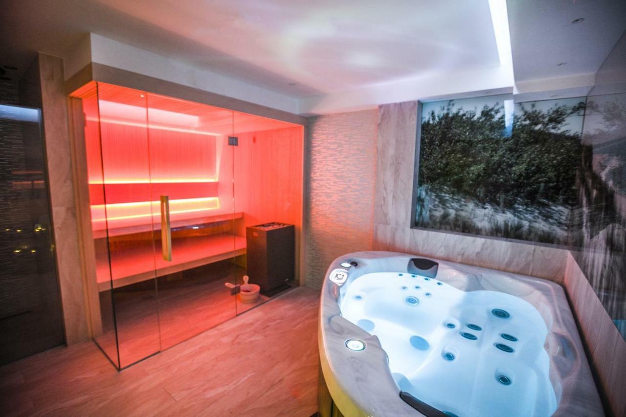 The Sun By Lubicz Hotell Ustka Exteriör bild